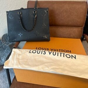 RARE Pre Loved  Louis Vuitton Onthego MM Wild At Heart Leopard Noir TOTE Giant